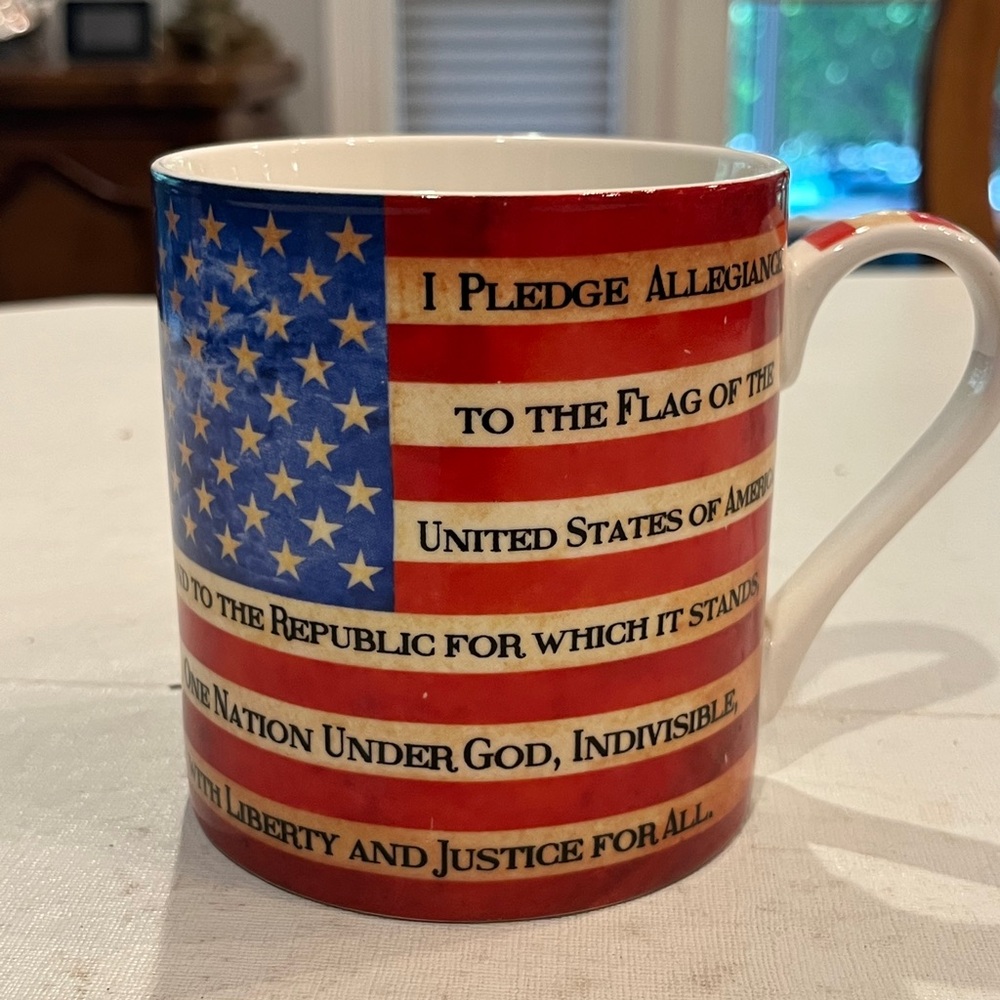 Pledge of Allegiance on rustic American Flag Mug. So Patriotic! - Picture 2 of 6
